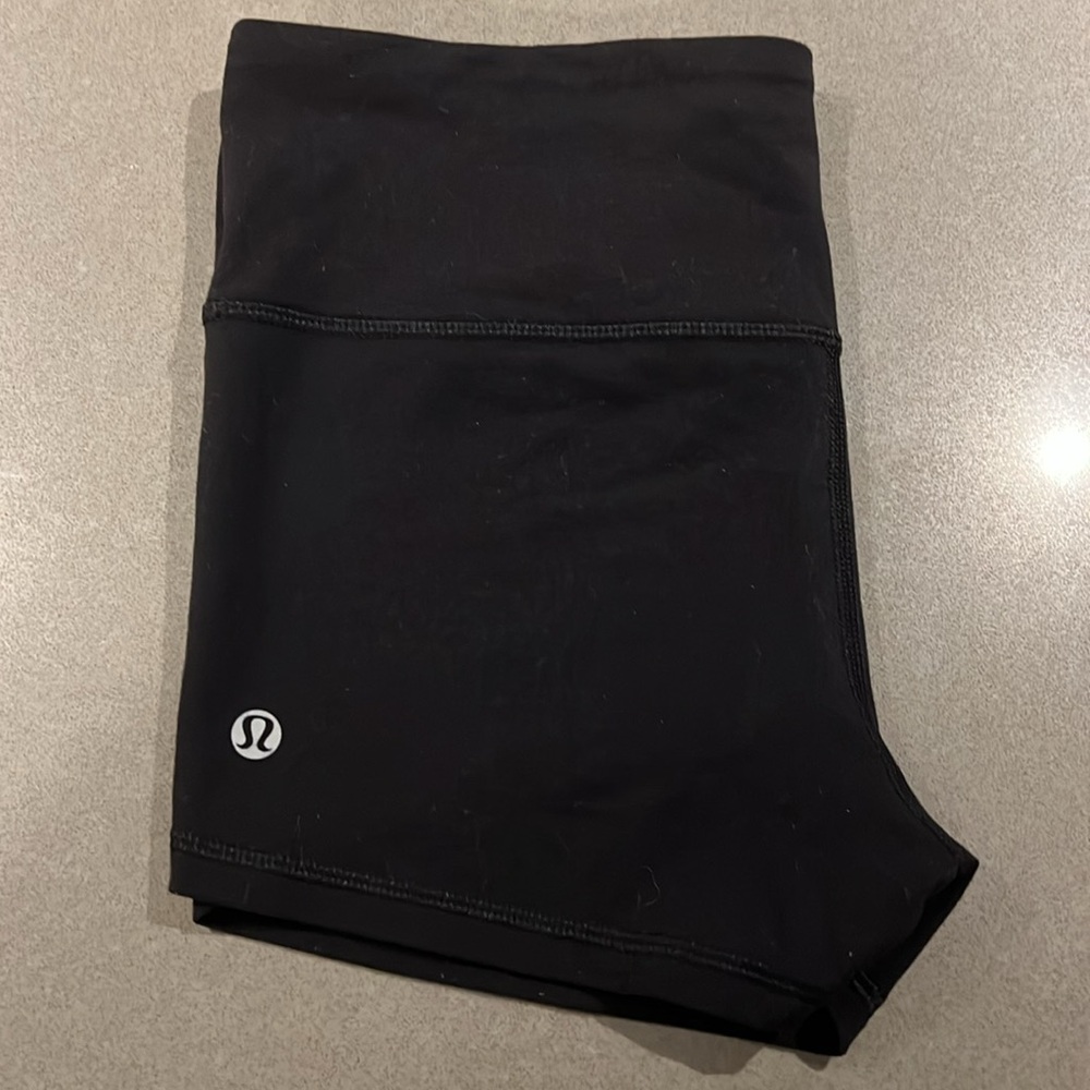 *Lululemon* - worn once - size 6 - black wunderunder shorts